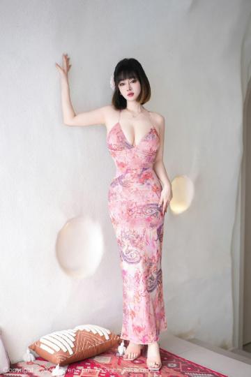 每日主题-女老师大赛视频
